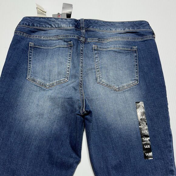 Torrid Premium Denim Boyfriend Jeans Size 14 R Blue NWT - Picture 8 of 11